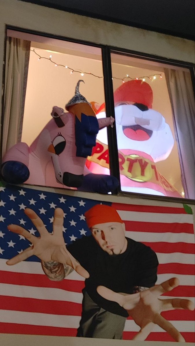 EMOX9/Moxxi X9 tweet media