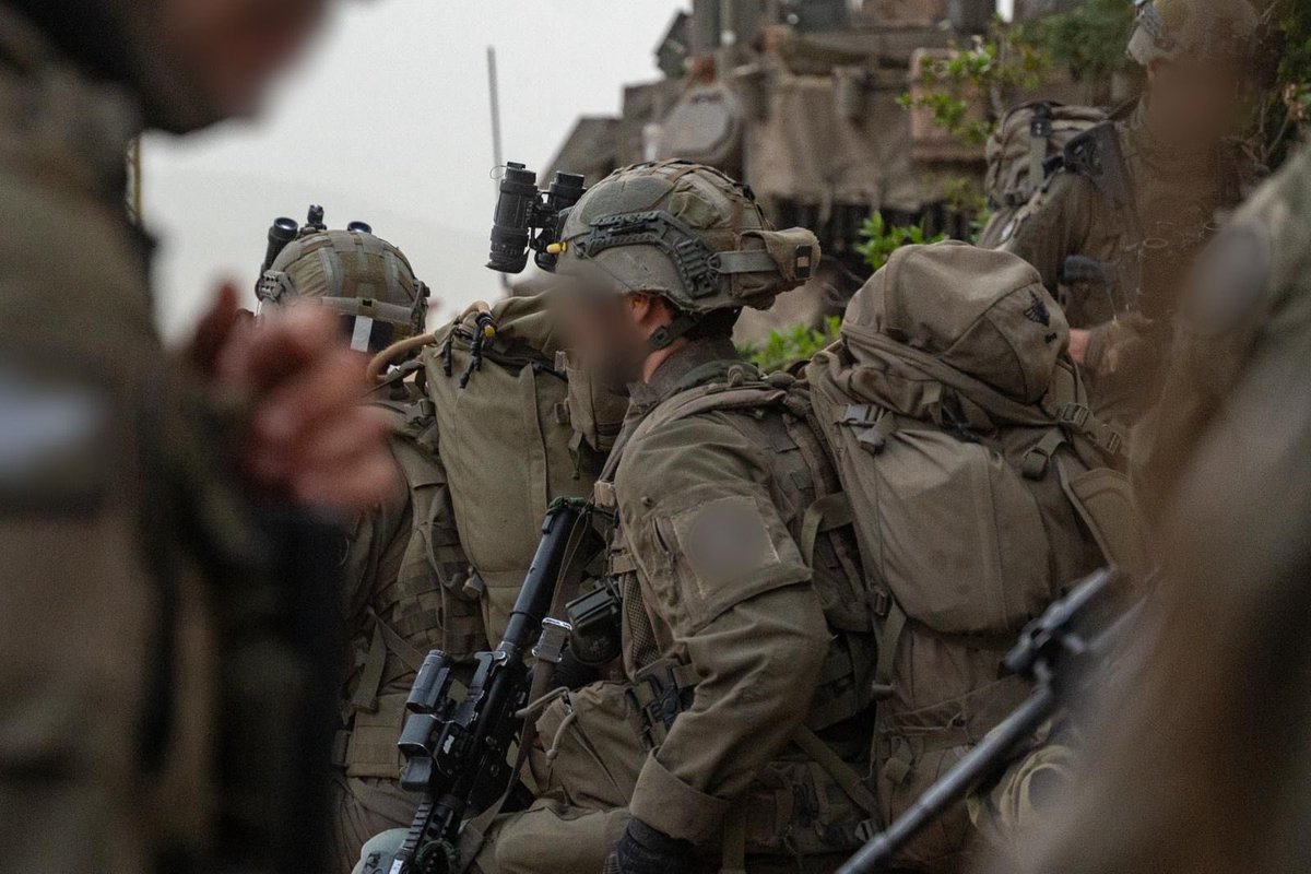 افيخاي ادرعي tweet media