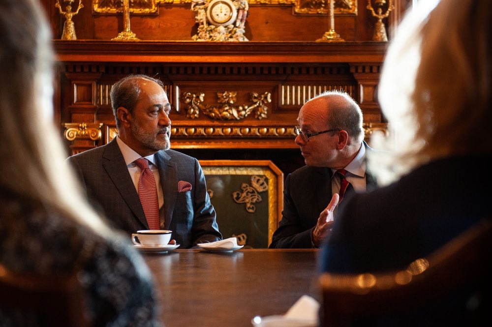 قااابوسي 🤍 tweet media