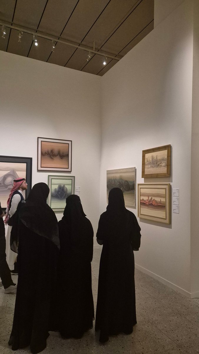 قسم الفنون البصرية tweet media