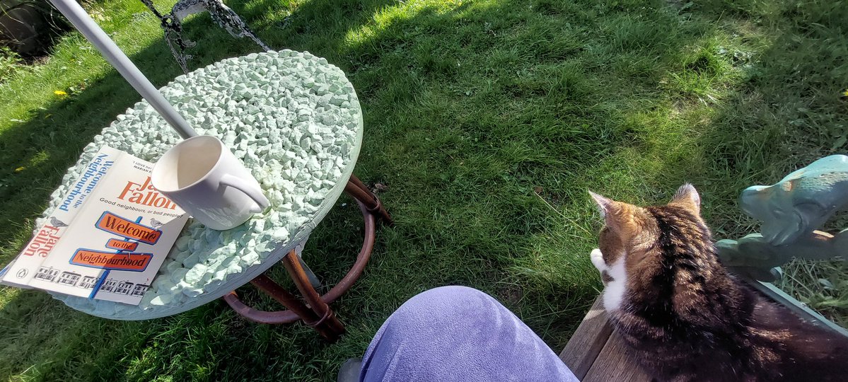 Madame Cholet, Wombling along tweet media