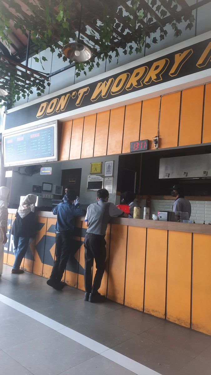 skylaa✨️☁️ tweet media