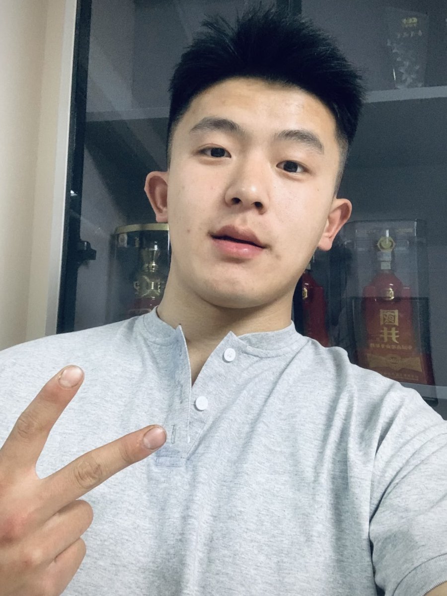 不爱就走开 tweet media