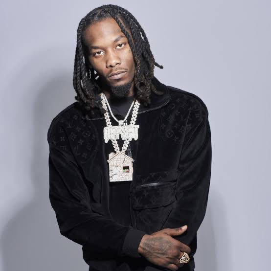 SureDirector's tweet photo. Breaking news: Offset was shot dead in Miami, FL 😱
May his soul rest in peace 🕊️ https://t.co/9GXGJcfk8M
