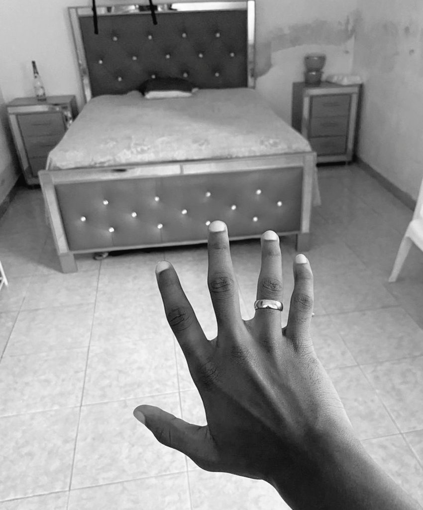 TCHRIST0102's tweet photo. For your benefit, call me often 😩Don't fool me 😔Don't lie to me🥺And you will see a love story😹🤍😇❤️ https://t.co/eVONU8yz5c