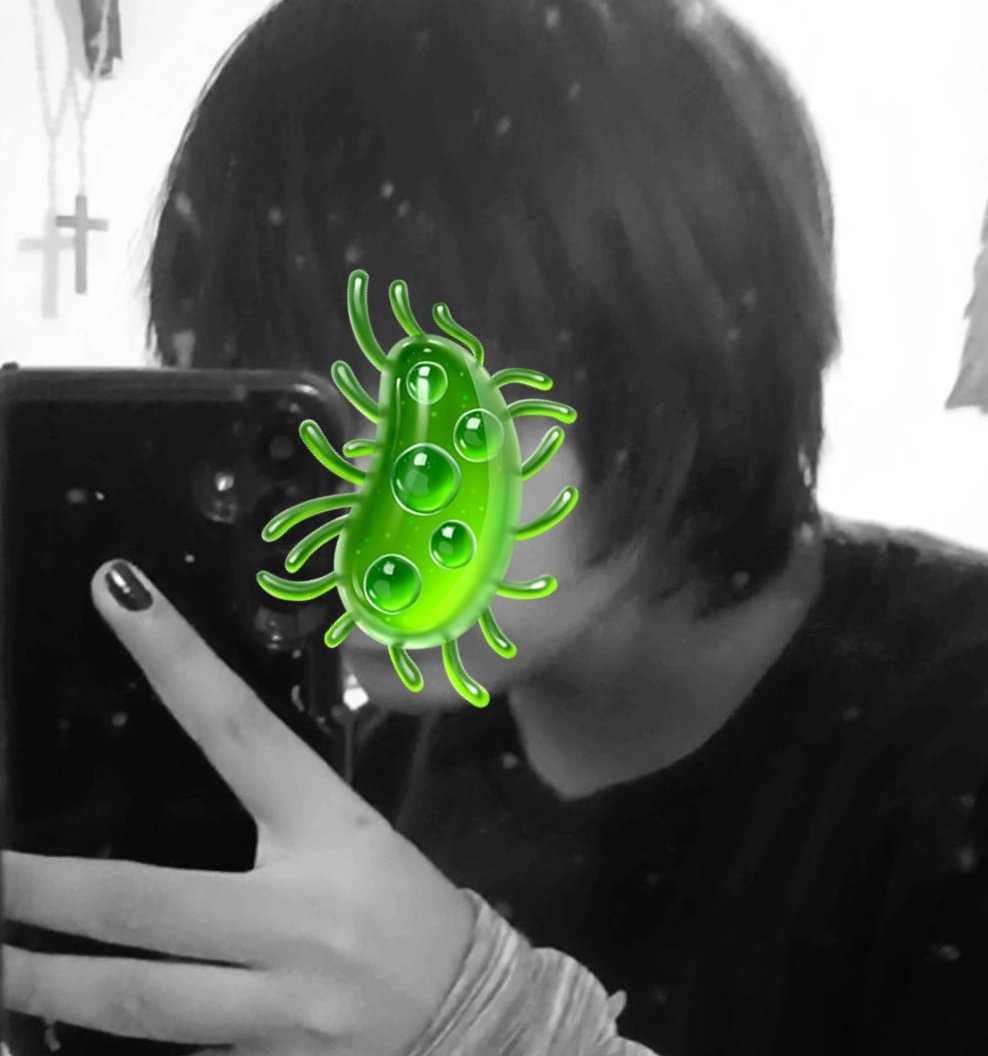 𝐕.𝐇 tweet media