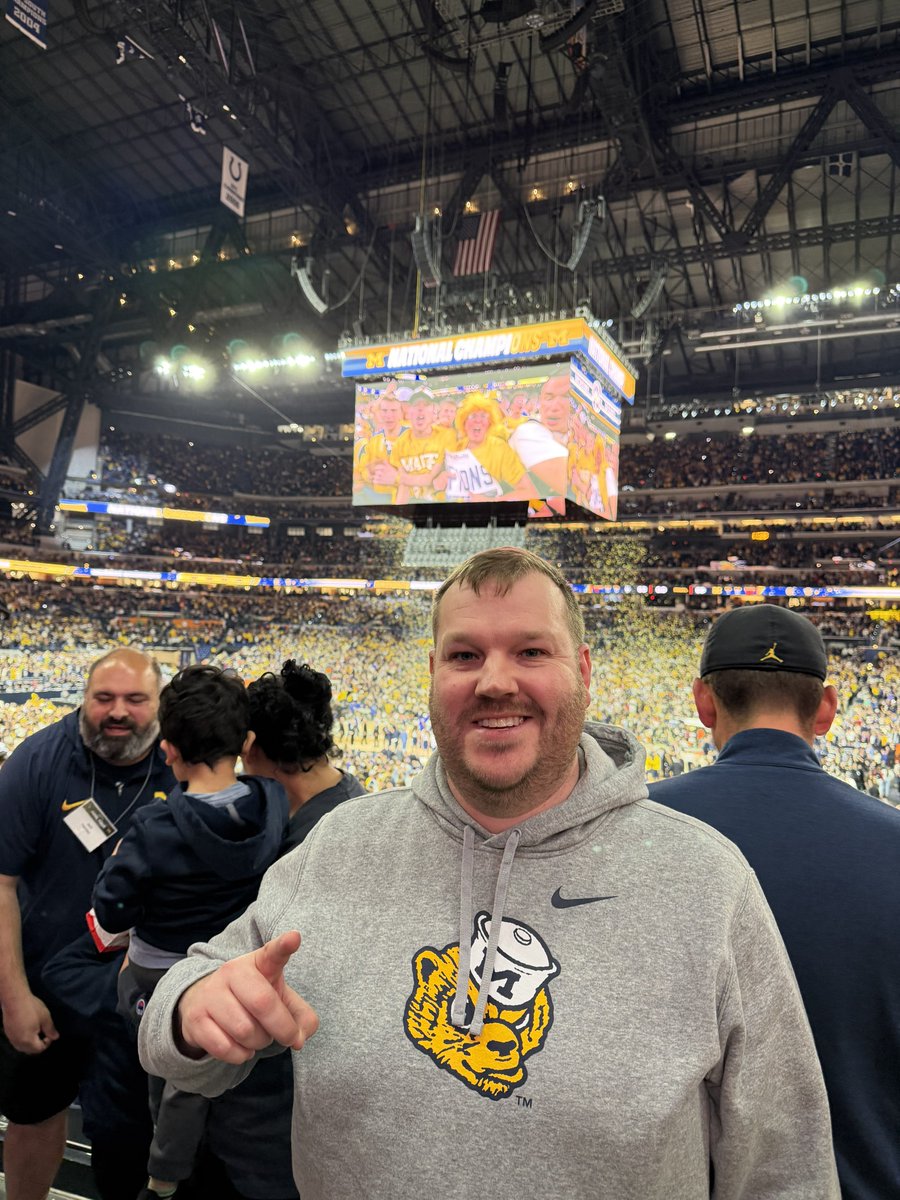 Josh Phillips tweet media