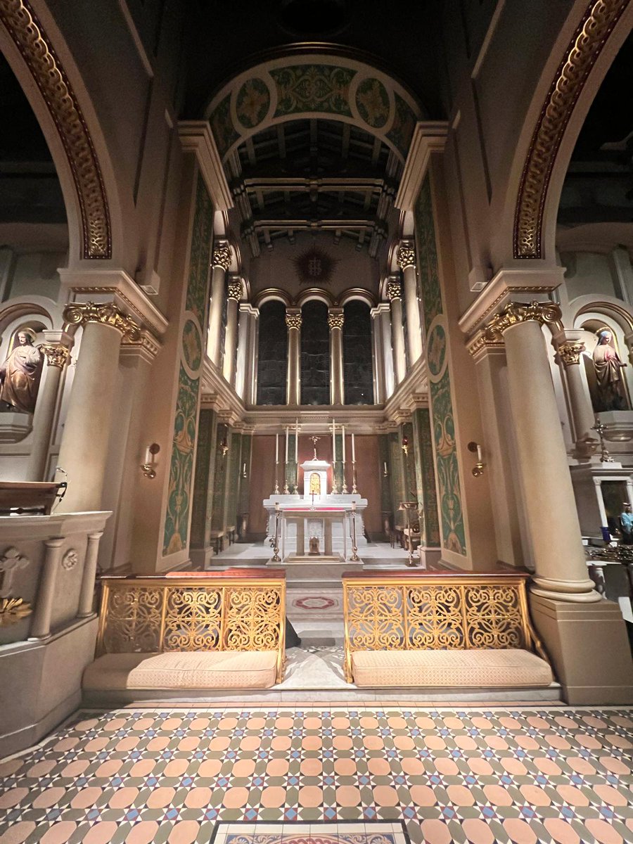 CES_LLP's tweet photo. Back at St Giles, Ashtead nearly 20 years on, modernising the scheme for efficiency, lower maintenance &amp; net zero.  
From Graham Smith to Grant Ashworth, continuity, trust, and lighting built to last.  
#LightingDesign #NetZero #HeritageLighting https://t.co/CFSUELkzsG