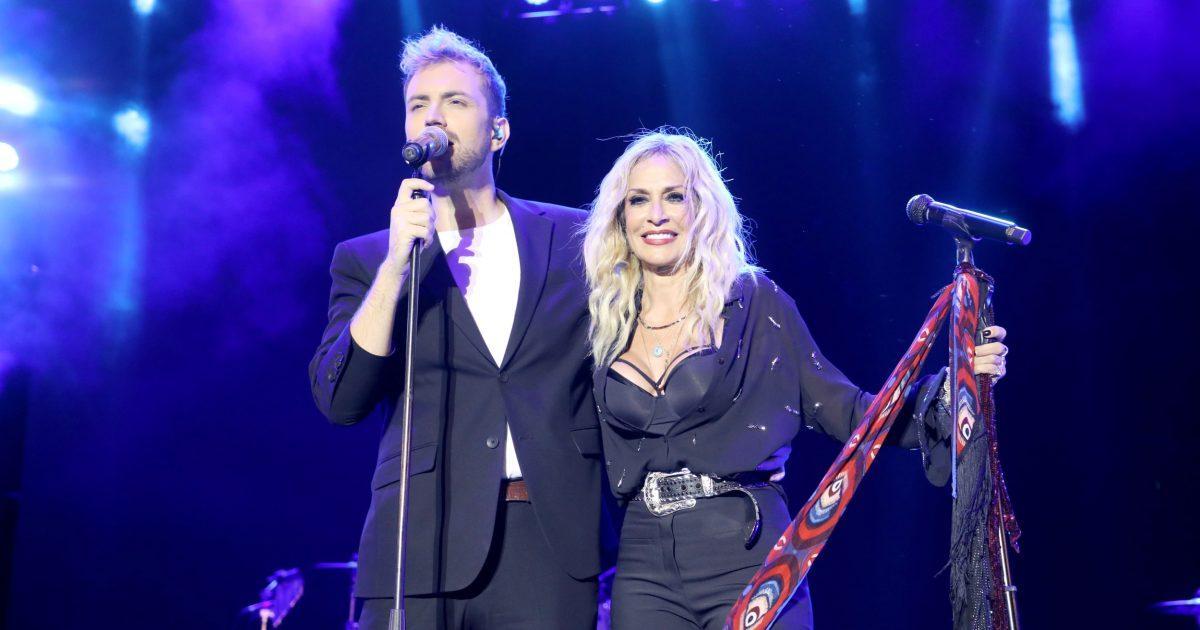 zappit.gr tweet media