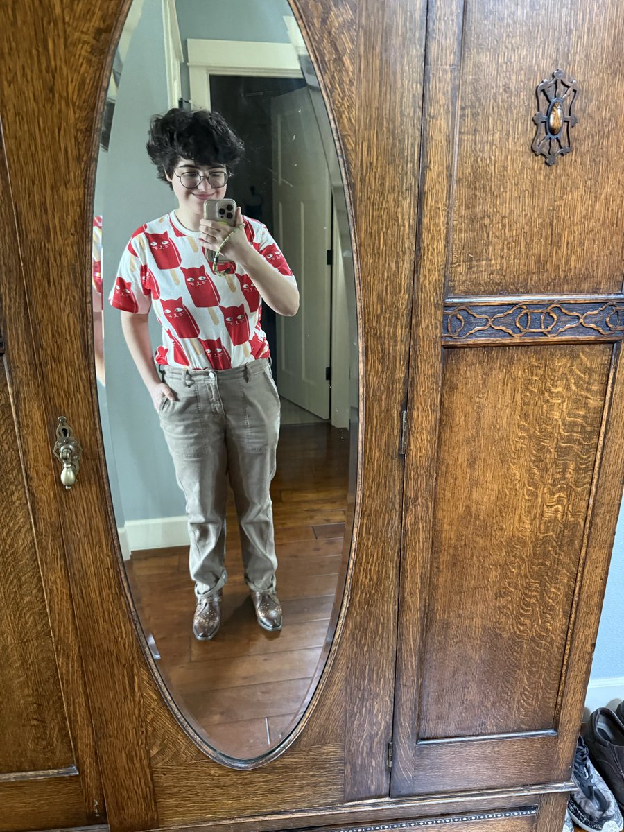 Maia Poet🦎 tweet media