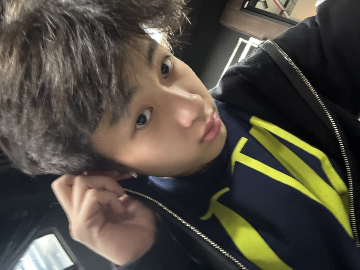 ★ | summer kid tweet media