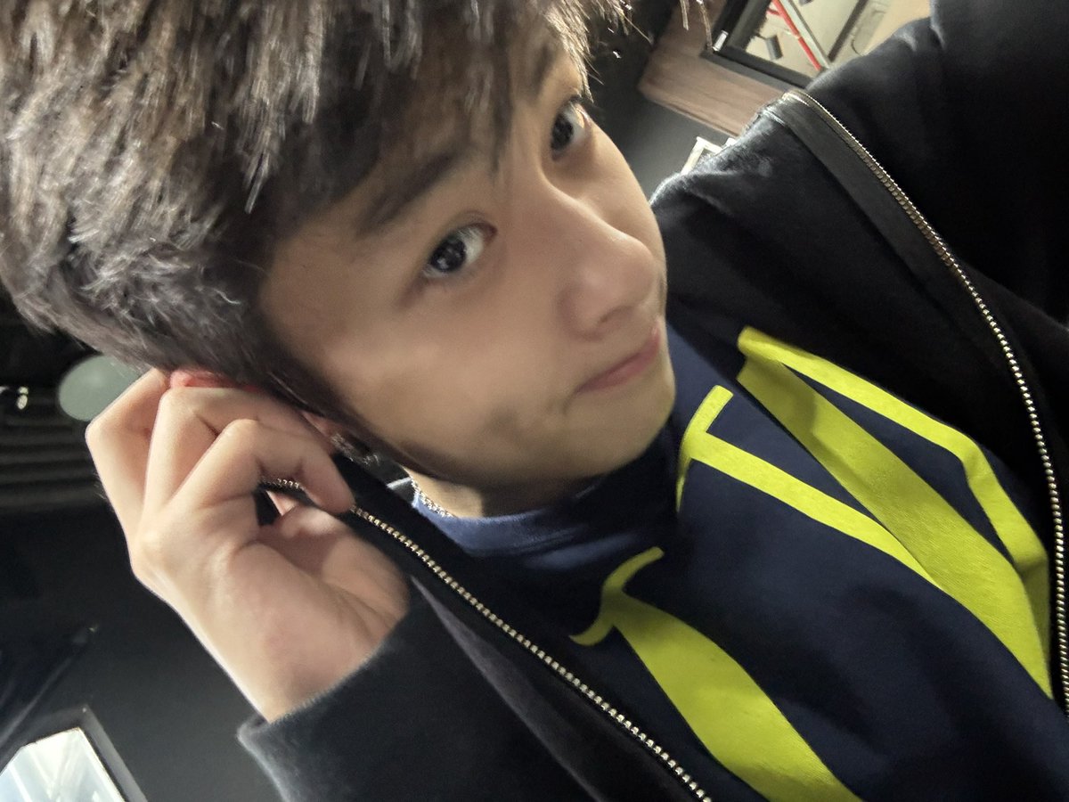 ★ | summer kid tweet media