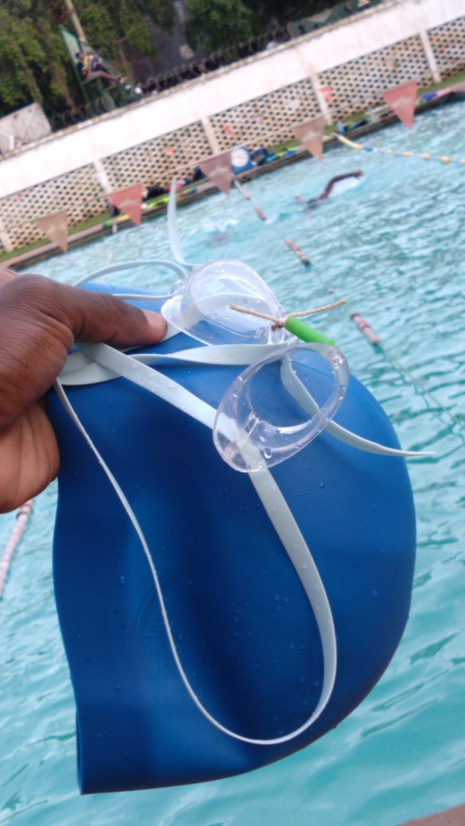 BrianMagoba's tweet photo. @Nenye11111 I have some equipment so that I see my life down water well 😂😂😂😂 https://t.co/v6KvzI6Tmu