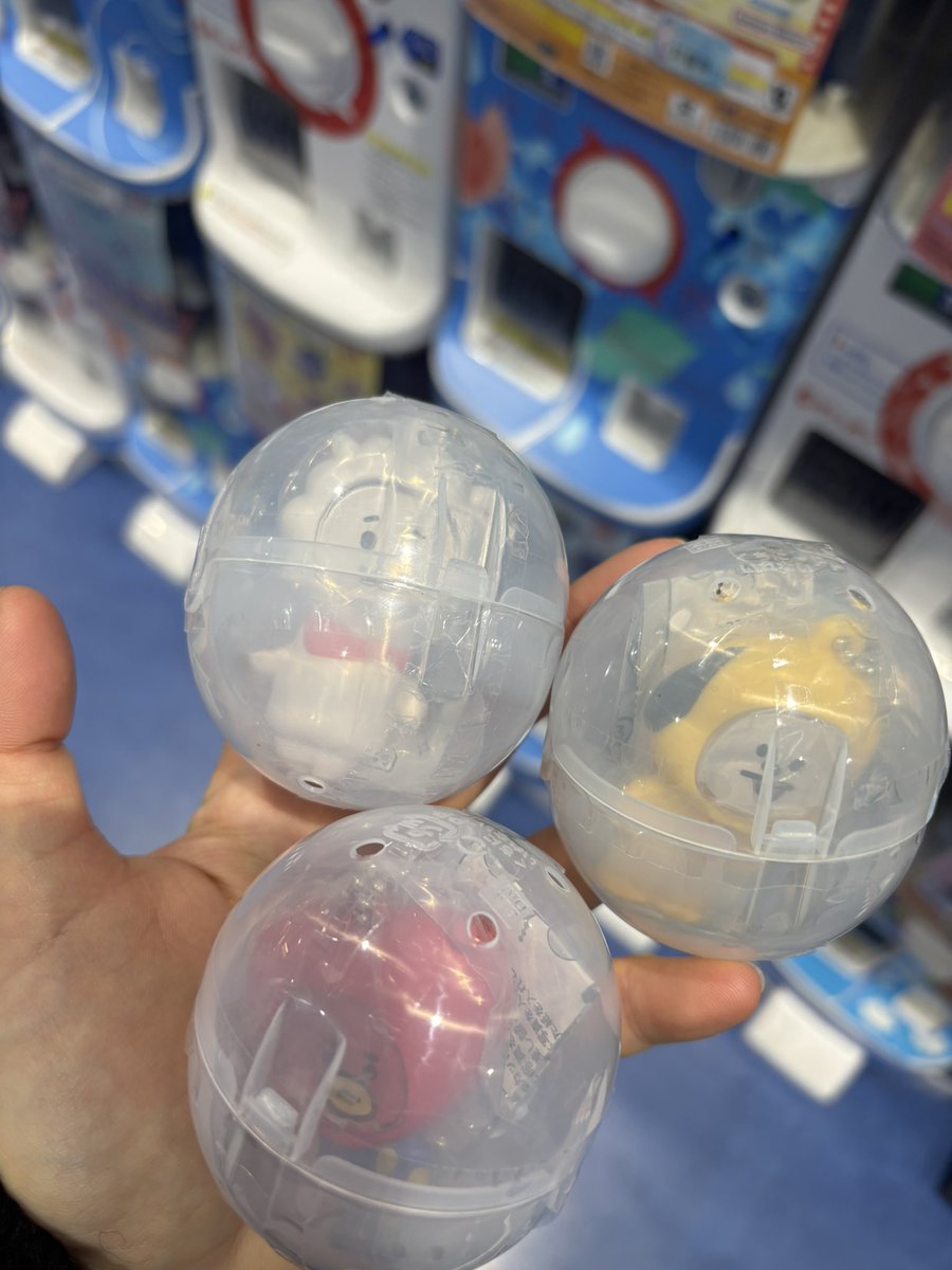 のえ tweet media