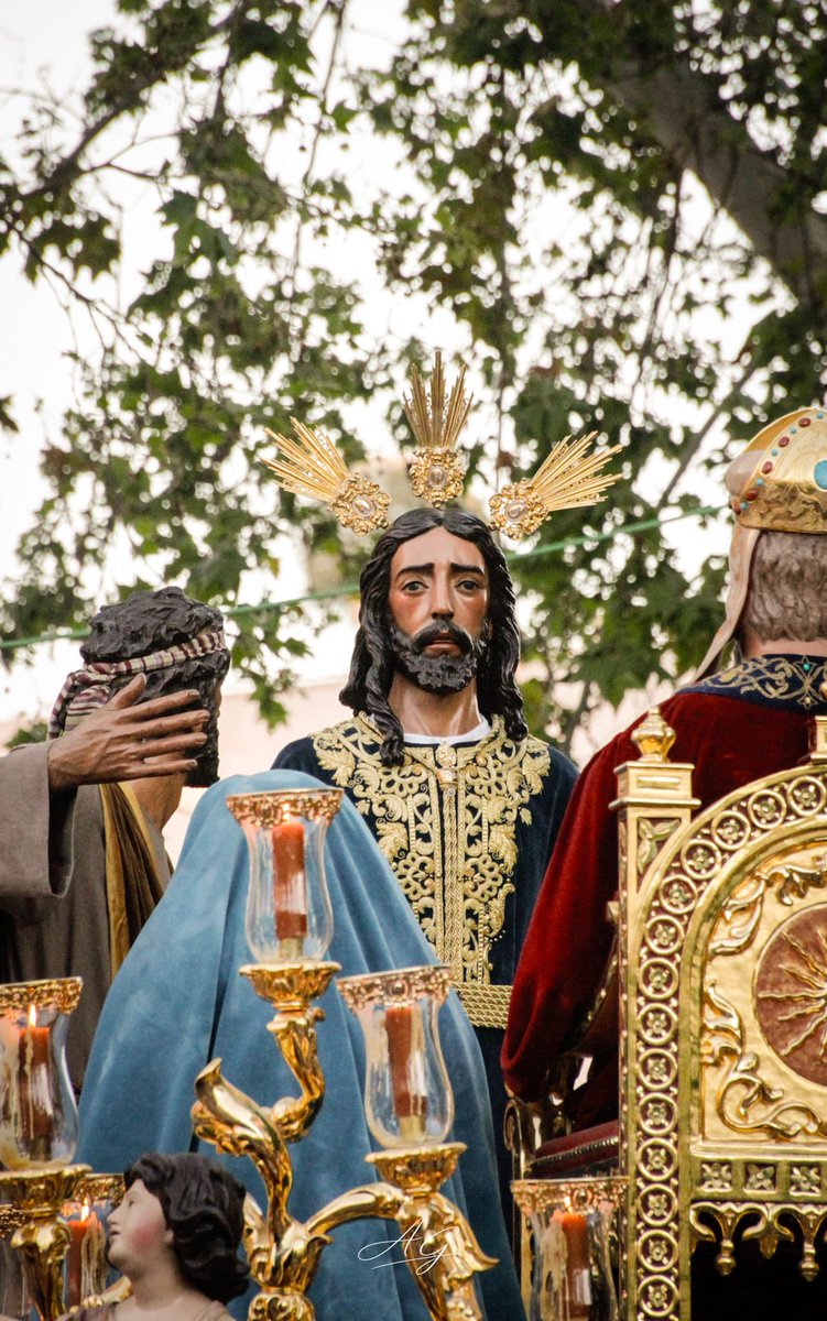Martes 

#cs12 #TDSCofrade #ssantasevilla2026 #fotocofrade <a href="/HdaDulceNombre/">Hdad. del Dulce Nombre</a> 

📷 <a href="/Albbayzinn/">Alba💐</a>