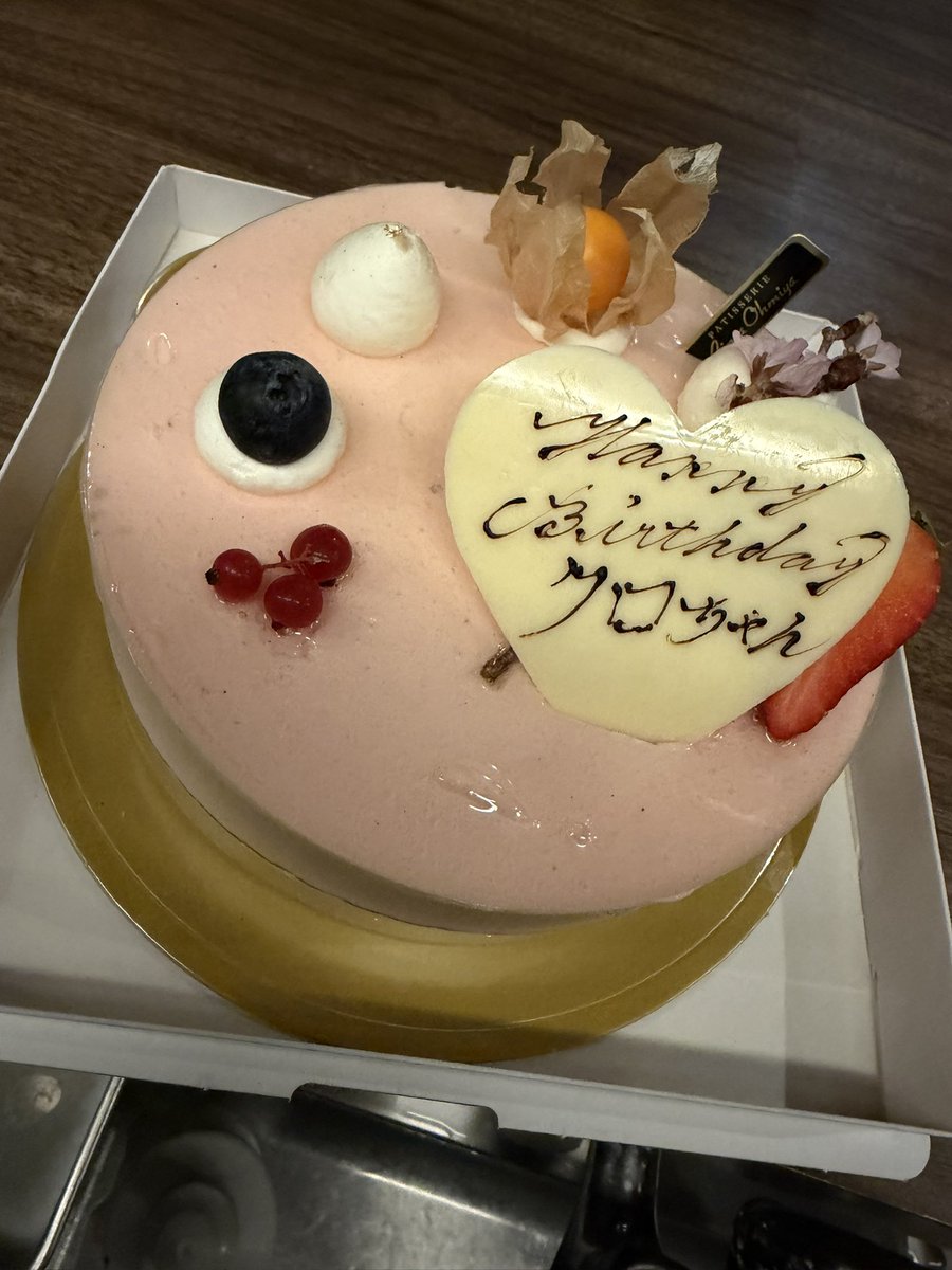 ニケ🍑モモジリの人🌂🕸️🥨🍚 tweet media