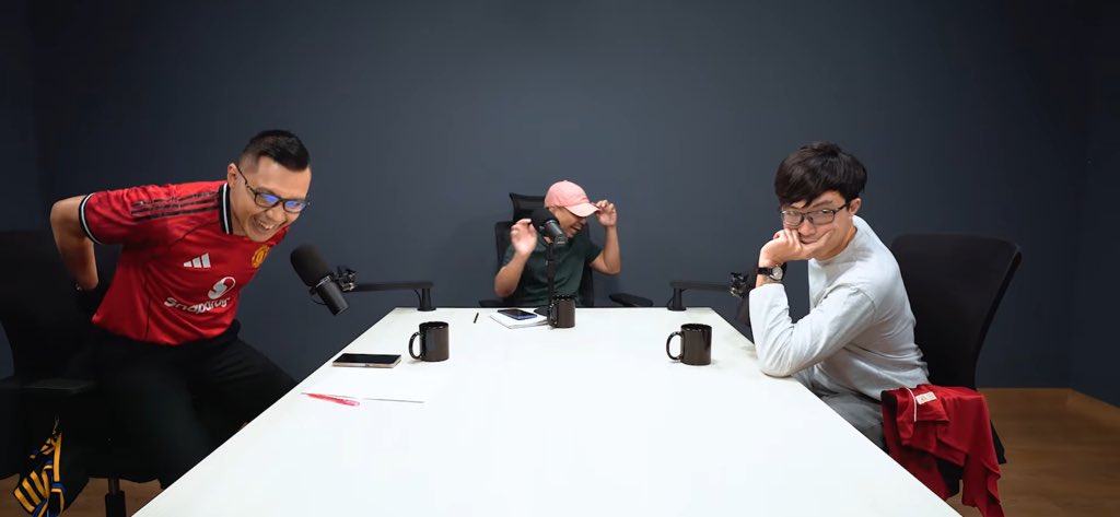 banyak pikiran di tweet media