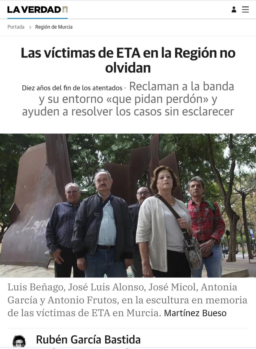 ConsuorF's tweet photo. 7. Juan Bautista Peralta, también de Murcia, tenía 30 años. Era cabo de la Policía Nacional. Estaba casado con Antonia García y tenían tres niños.
#ViudaCoraje
Puedes leerla aquí 👇🏿
https://t.co/zvDEfYX8xw https://t.co/uEg0j7nAlD