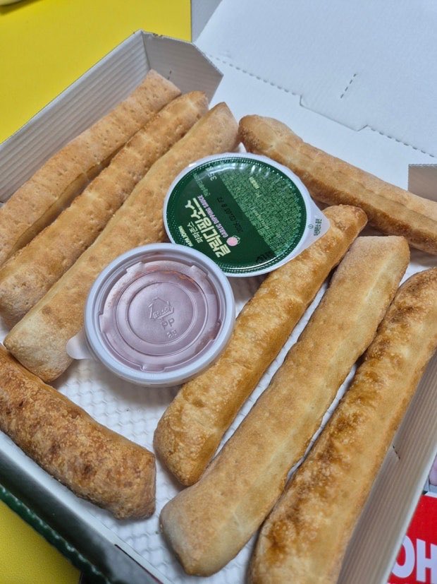 무치👽 tweet media