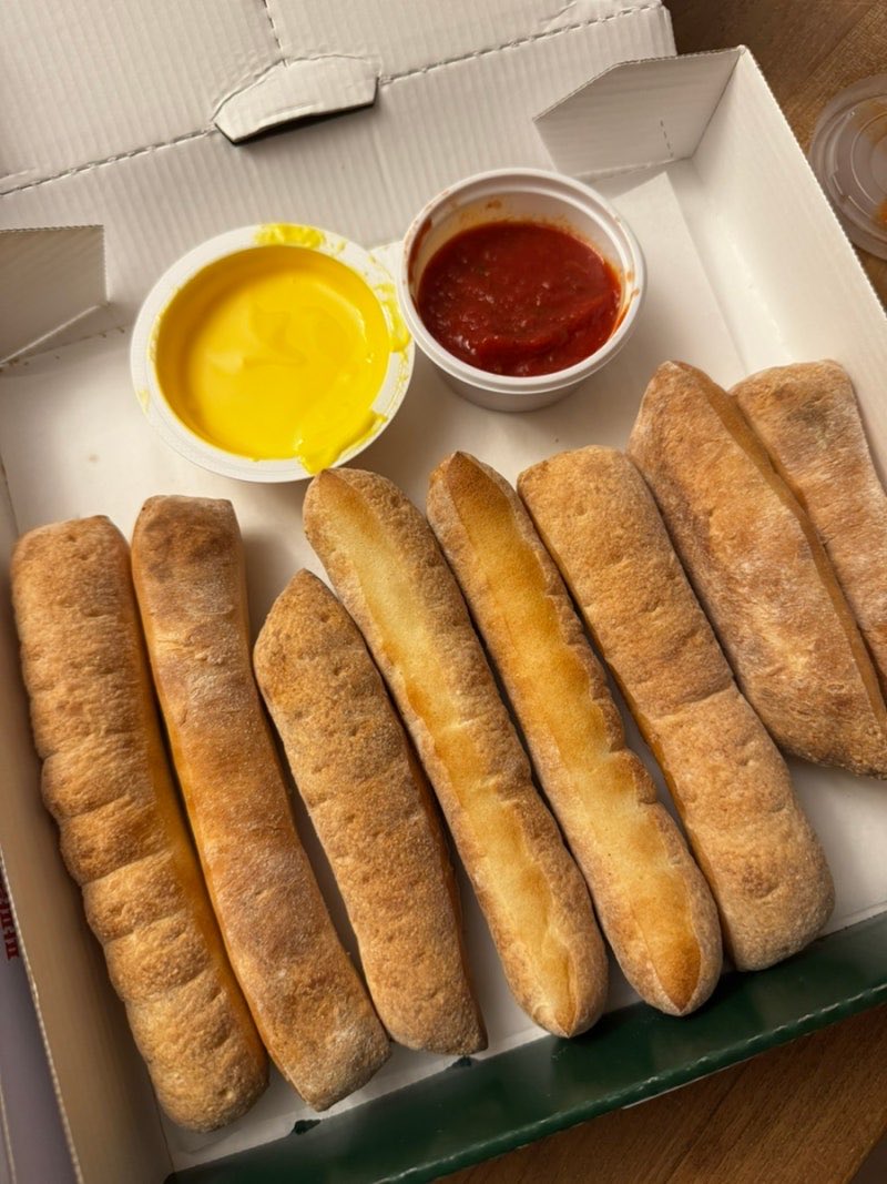 무치👽 tweet media