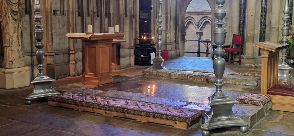 AnneEBailey1's tweet photo. St Cuthbert's tomb, Durham Cathedral.😇
His medieval shrine would have been in the same location.
📸2025 https://t.co/dx7Z4LibhU