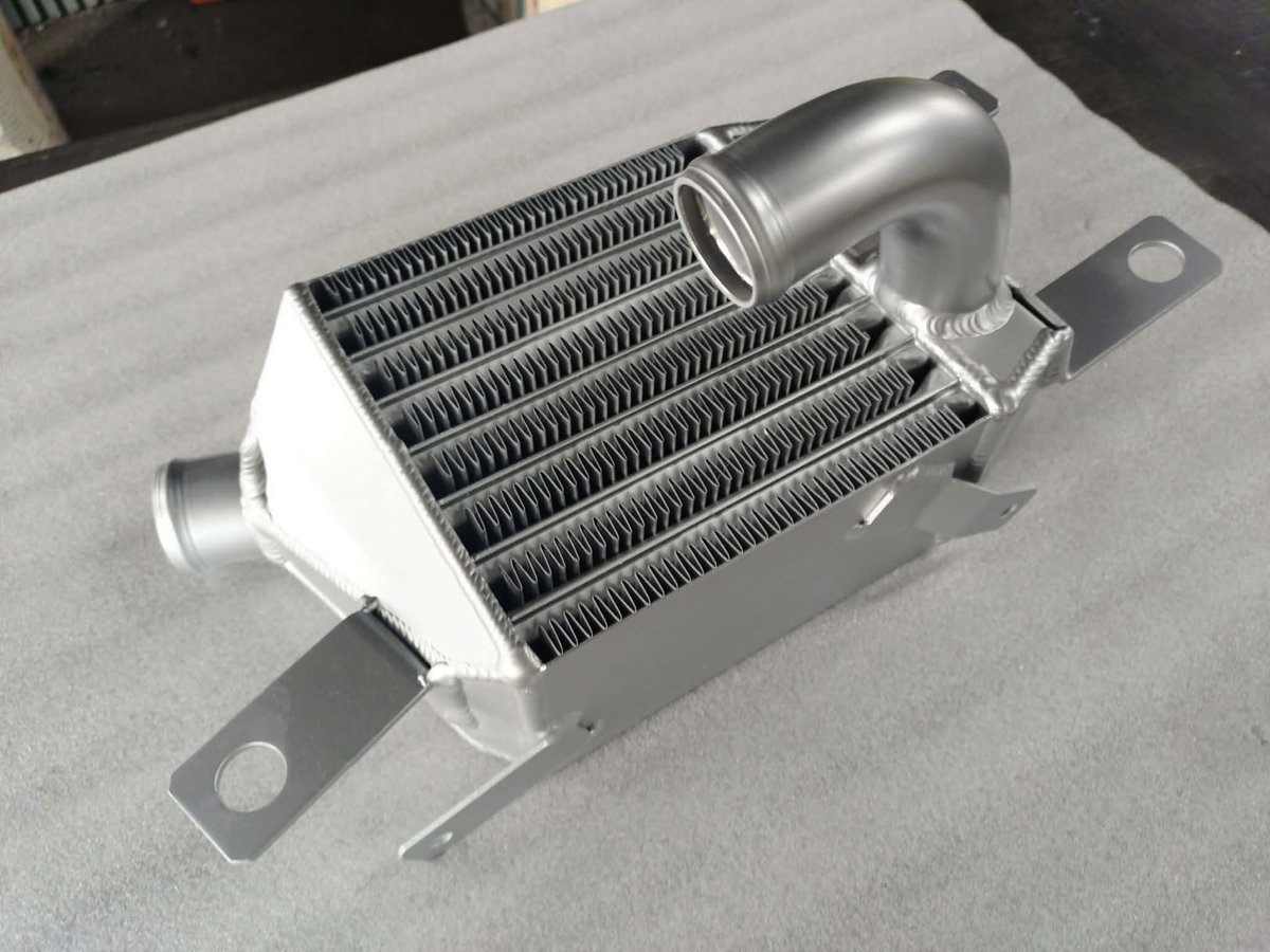 sanyo0528817857's tweet photo. HDP（Heat Dominator Paint）     
#HDP 
#HeatGuard 
#HeatReleas https://t.co/u3hEdbT7Eq