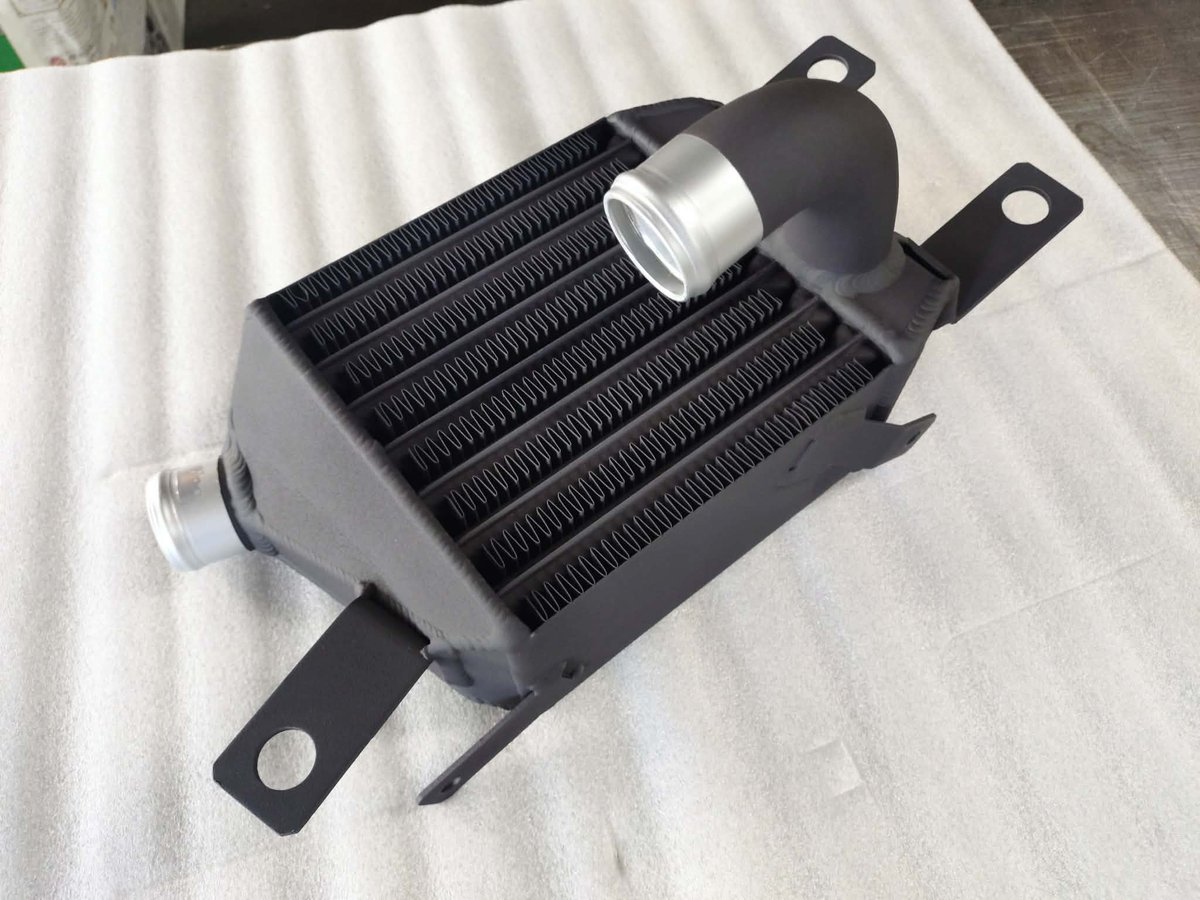 sanyo0528817857's tweet photo. HDP（Heat Dominator Paint）     
#HDP 
#HeatGuard 
#HeatReleas https://t.co/u3hEdbT7Eq