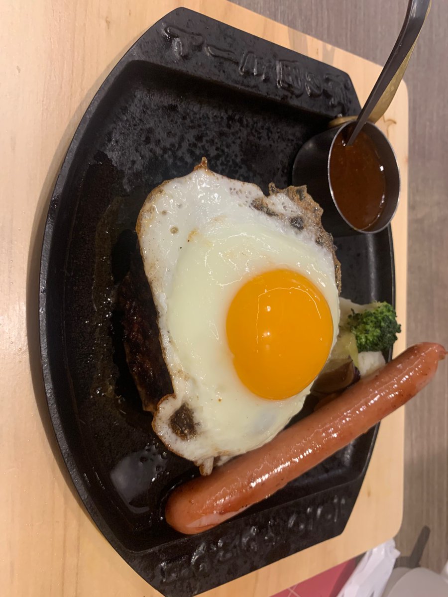 薫さんが食べた洋食屋に
いってきたぜぃ
トッピングも同じだぜぃ