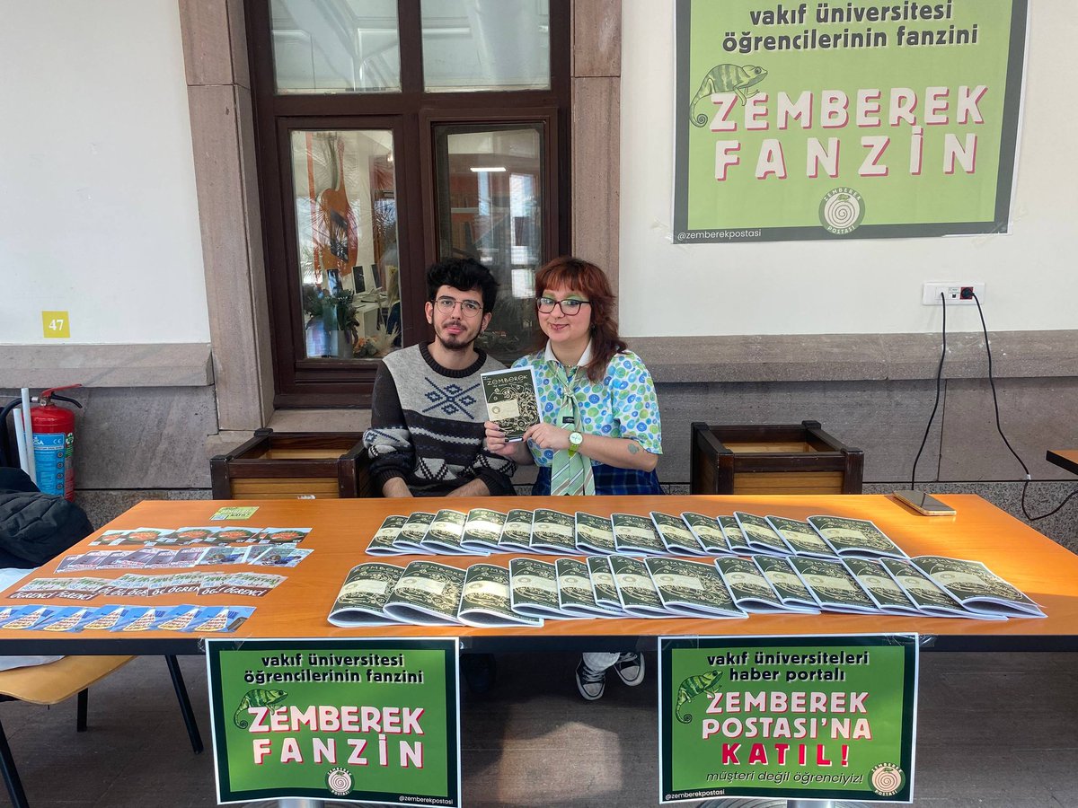 🎉 Zemberek Fanzin’in ilk sayısı için Koç Üniversitesi’nde masamızı açtık!

Fanzinimizi görmek, okumak ve yazmak isteyen tüm sıra arkadaşlarımızı bekliyoruz. 

Gün içinde uğramayı unutma sıra arkadaşım ✨