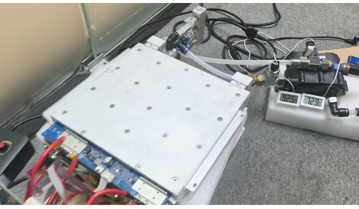 VincentWM12's tweet photo. @canaanio use your hash board we reached 93C outlet water temp https://t.co/v1WrlEkgRa
