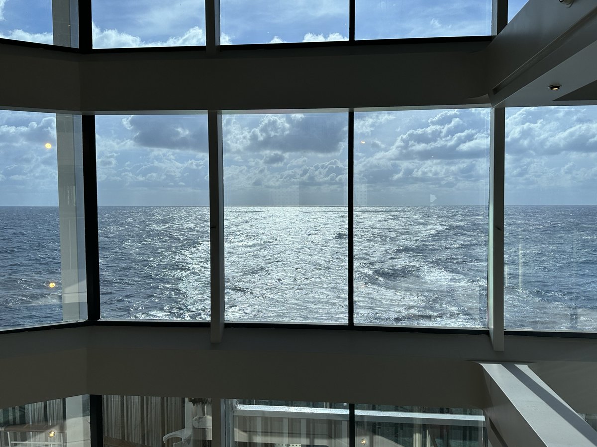 ElizaWallace27's tweet photo. Gorgeous view on my way to breakfast on the Villa Vie Odyssey this morning. This is why I live here, for the stunning views of the sea and the sky! #villavie #oceanlover #solocruising #sharonlane https://t.co/Co57kkJEwE
