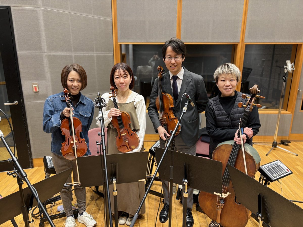 rumix_vn's tweet photo. 【モンスターストライク 12.5th Half Anniversary】のBGMを弦楽四重奏で弾かせて頂きました😊
とても軽快で爽やかな曲で楽しく弾かせて頂きました。
是非耳を傾けて頂けたら嬉しいです！

https://t.co/u4efv1JxYd

#モンスターストライク
#モンスト　#ハーフアニバーサリー https://t.co/xayMeowqLo