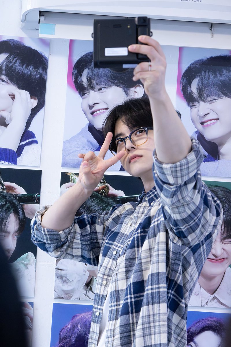 cafe__ido's tweet photo. 수빈님이 방문해주셨습니다🫶

너무 친절하시고 잘생기셨더라구요!!
첨부터 끝까지 직원들에게도 친절히 대해주셔서 너무 감사했습니다💕 https://t.co/9Zvziq5gxR
