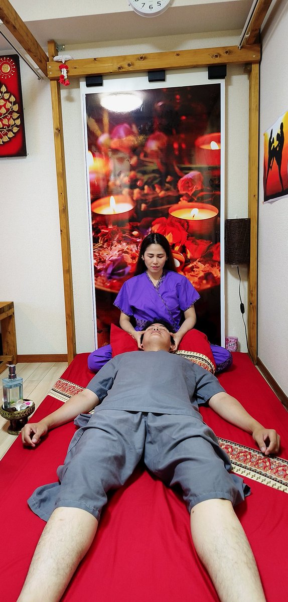 kingkamon1982's tweet photo. いらっしゃいませ open12:00-24:00
#thaimassge 
#massage
#タイマッサージ　 
#ichikawa
#vipathaimassge https://t.co/zqSlEHJuon