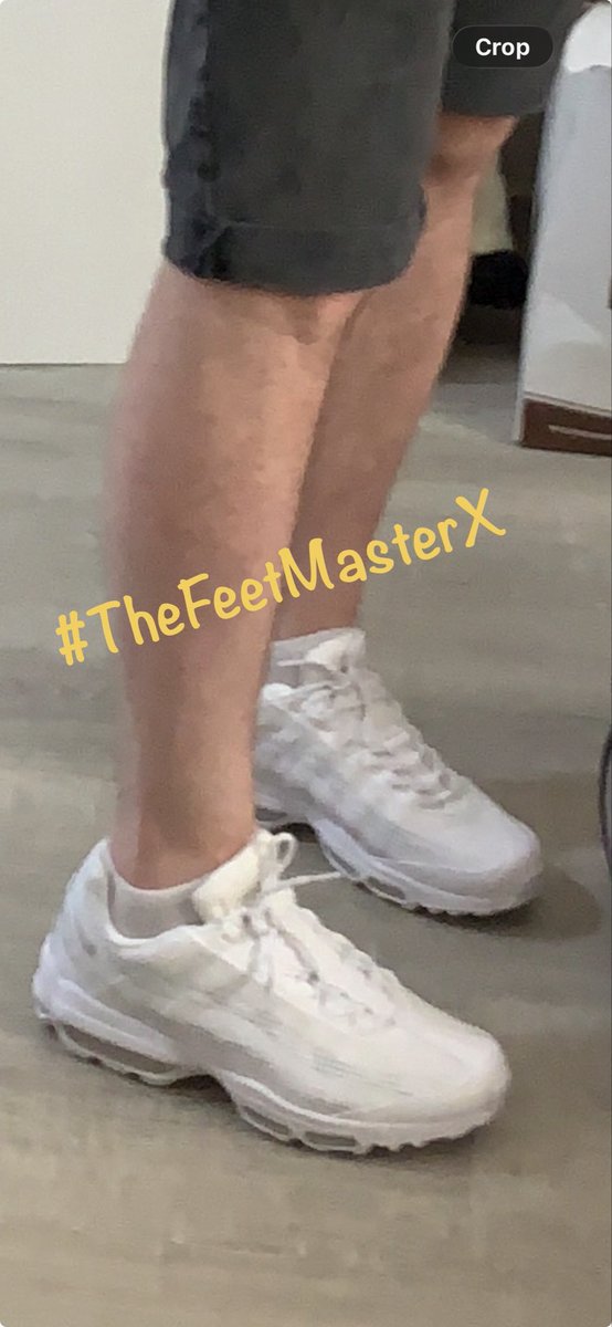 TheFeetMasterX's tweet photo. Morning jog Now you know you want to take of my trainers ….. or I will train you …… 

And you know your money will follow me like a train too. 
#findom #feetworshi̇p #feetmaster #pigpay #feet #slaves #Metrosexual #Alpha 
#gym #jog https://t.co/UqNbLTP1GI