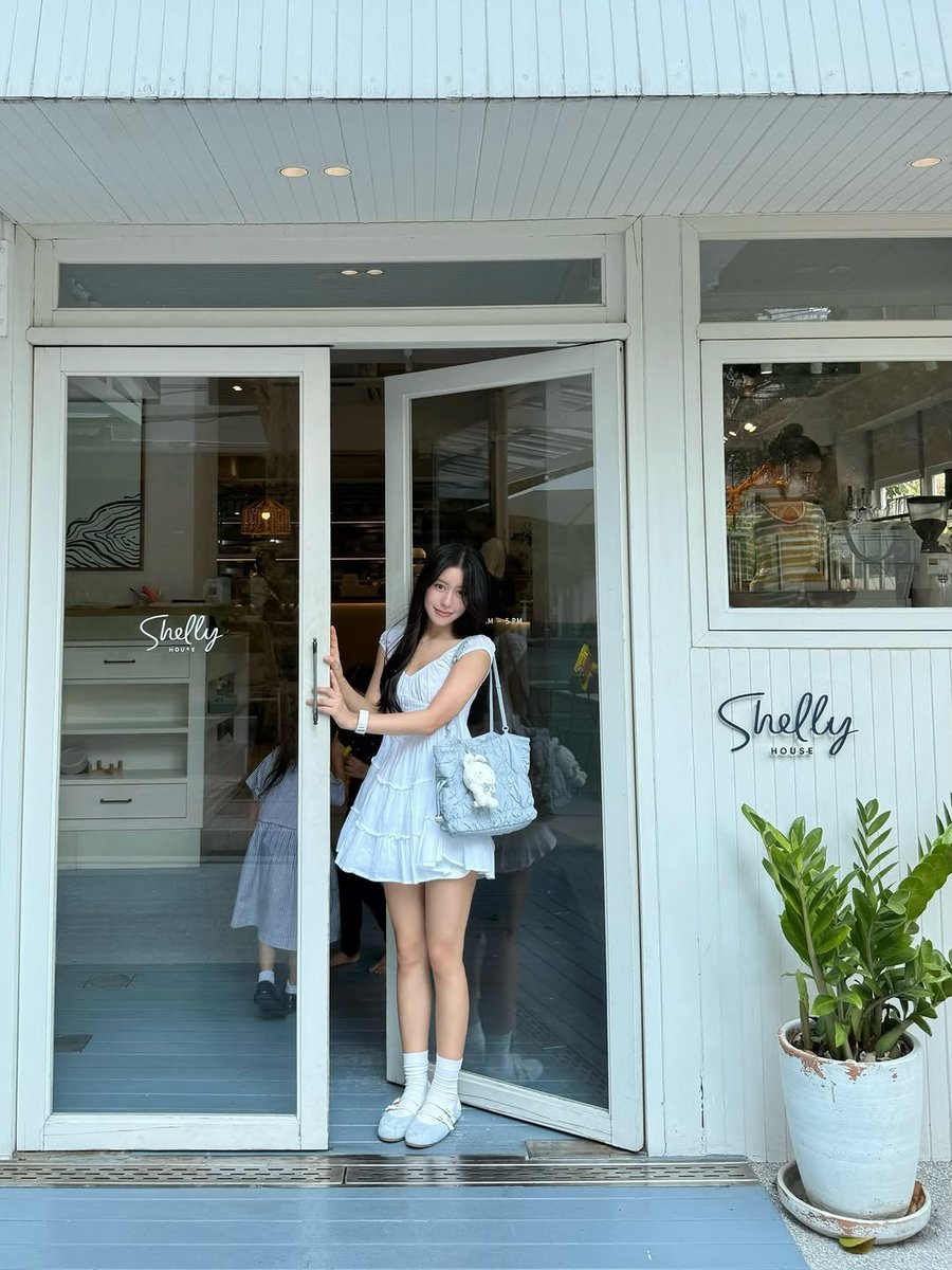 CiizeRutrichaofficial tweet media