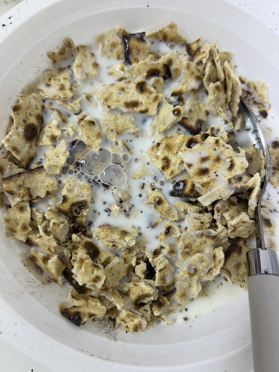 עשיתי ארוחה לא כשרה עם תומכי הרבים.
חב״ד חייכו אכלתם אותה - מצה שרוייה בפסח.
להפריד כת מממון וקמפיין ממקומבן.
מדע
מדע
מדע 🧫 🧪