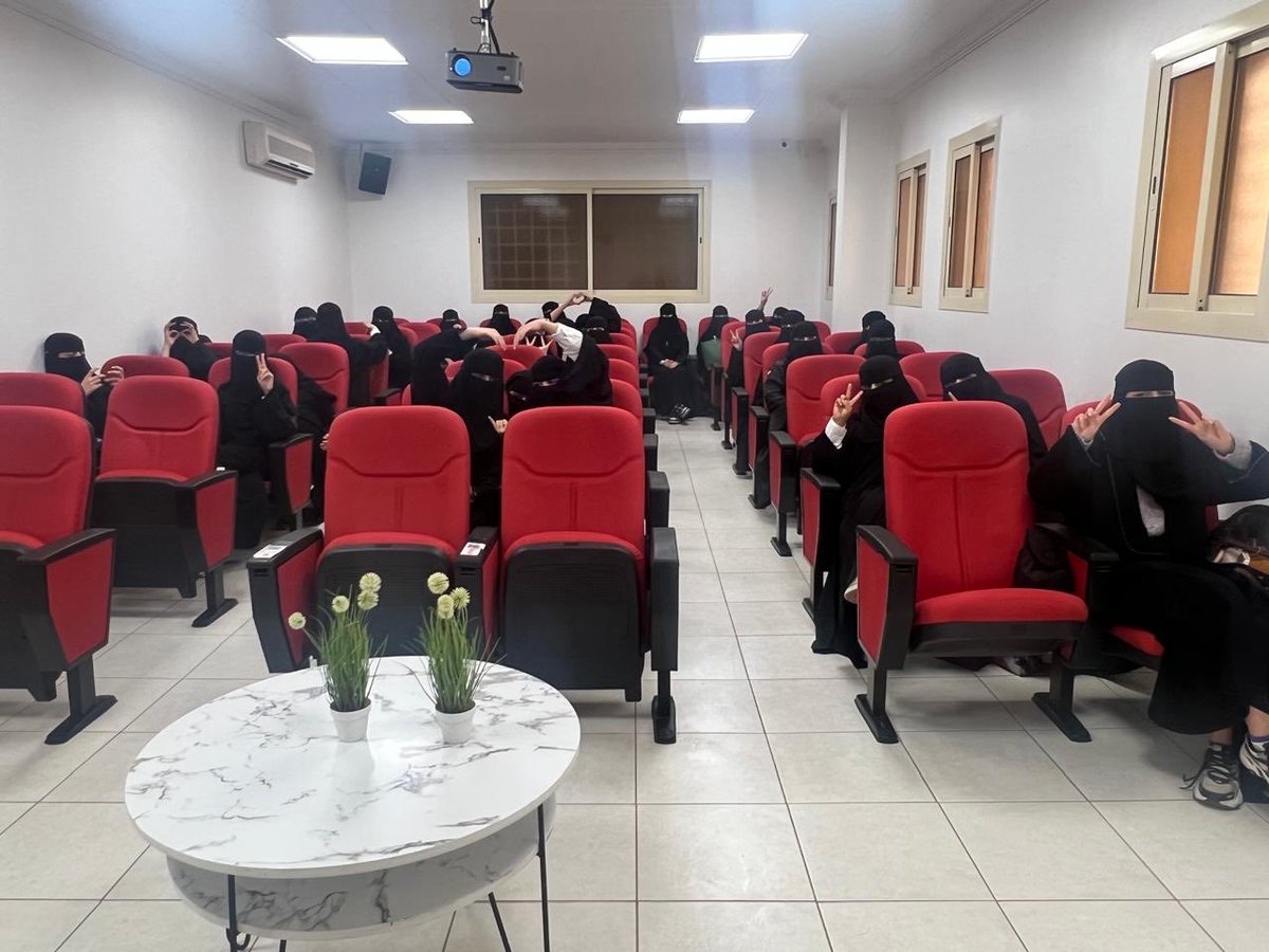 صناعيو المستقبل tweet media