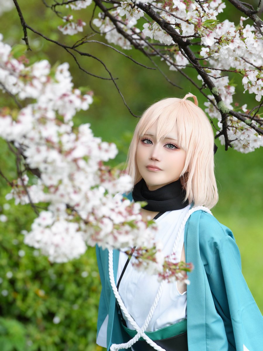 にれの あかり tweet media