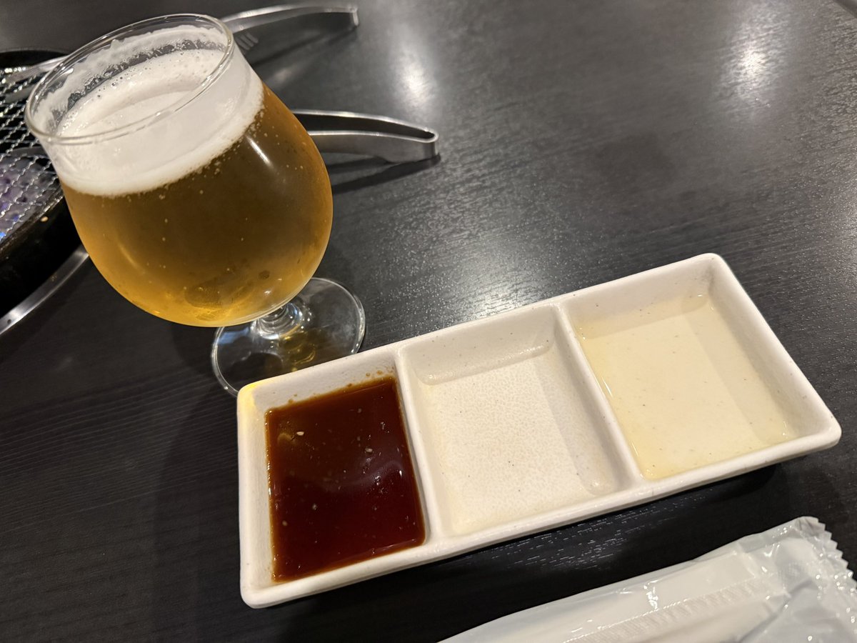 unyuchan_2410's tweet photo. 祖母に会いに行くついでに
鶴橋で焼肉行ってきました🥩🔥

キムチも買ってきたから
夜は夜で楽しみがあります🤭💕
山亀キムチからの岡村商店がマイルート🌶 https://t.co/Pso2HpRD11