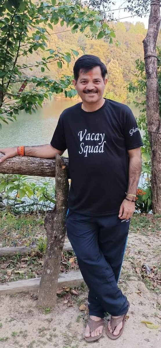 GhanendraB's tweet photo. "अहंकार दिखाकर रिश्ते तोड़ने से अच्छा है, माफी मांगकर रिश्ते निभाए जाये"

#lifequotes #truthoflife #lifelessons #deepthoughts #truth #life #possitivethoughts #morningvibes #morningpost #thoughtsforlife https://t.co/Gsp3xaPeIE