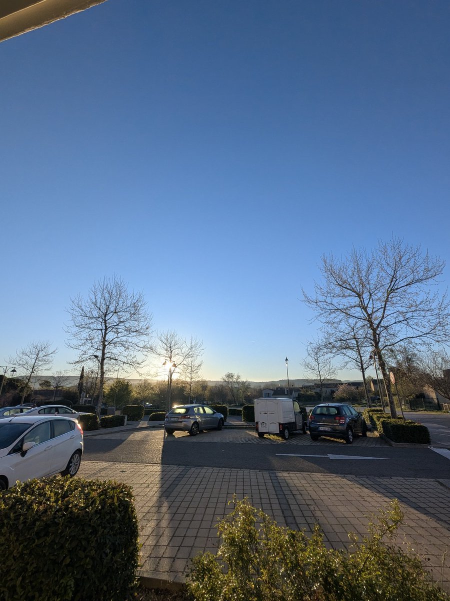 🇵🇦🇸🇨🇦🇱 🌞🌞😎 tweet media