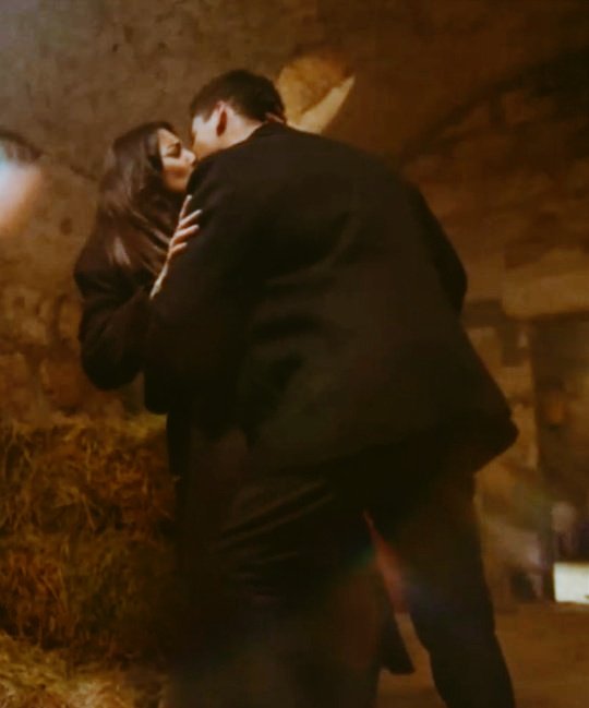 Kıymet 🍂 tweet media