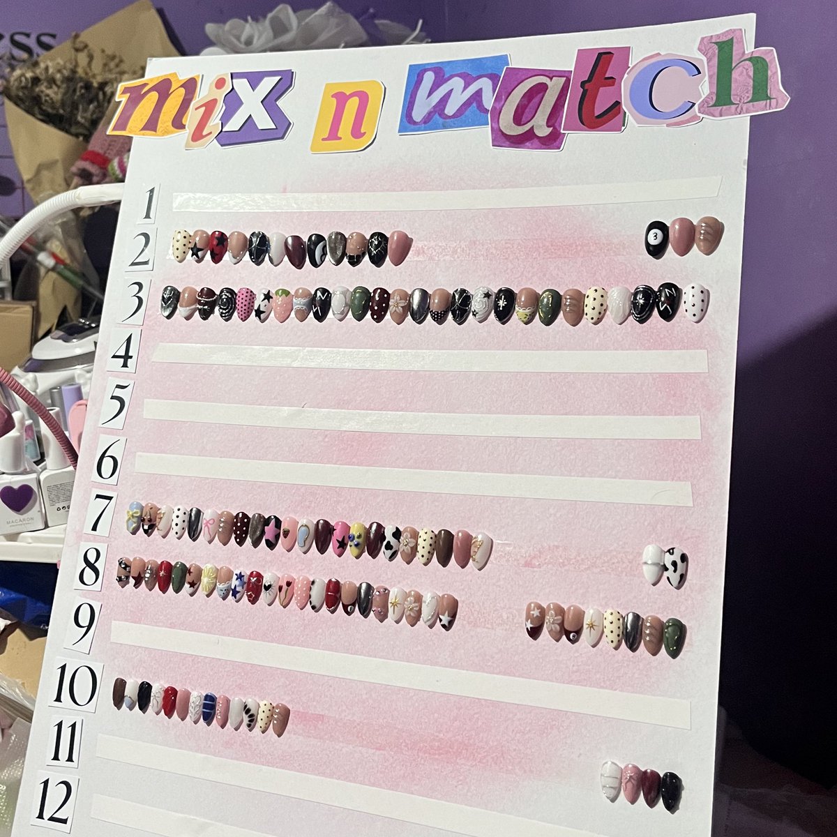 hyjn_brry's tweet image. hello stays~ 

come visit us at booth #9 ; tips &amp;amp; chains! i'll be selling mix and match press on nails and  skzoo nail sets!

 this will be my first event as a merchant so your support will be very much appreciated! see you 🥠🐰🍡

#STAY_inthe_LOOP
#Events_by_Allforskz