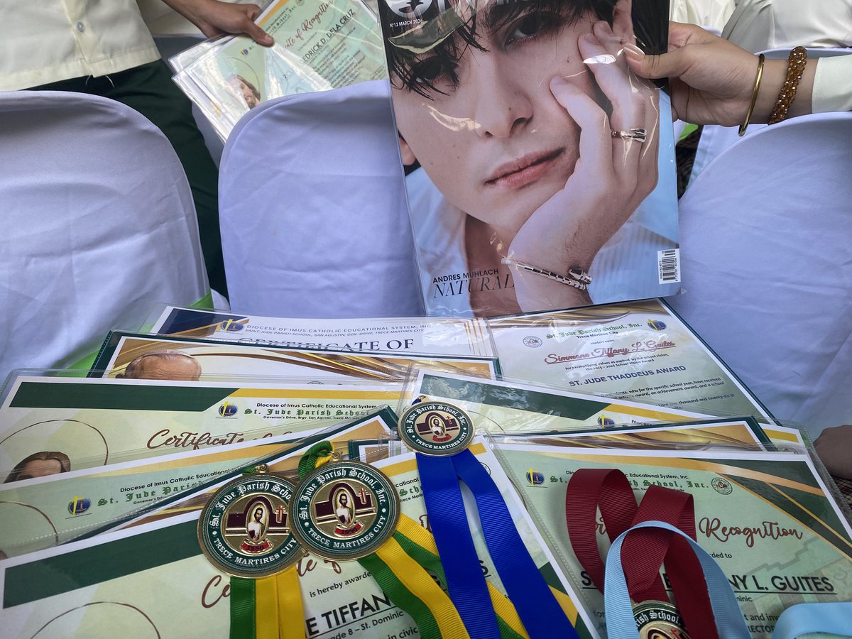 nie ˚✮˖ tweet media