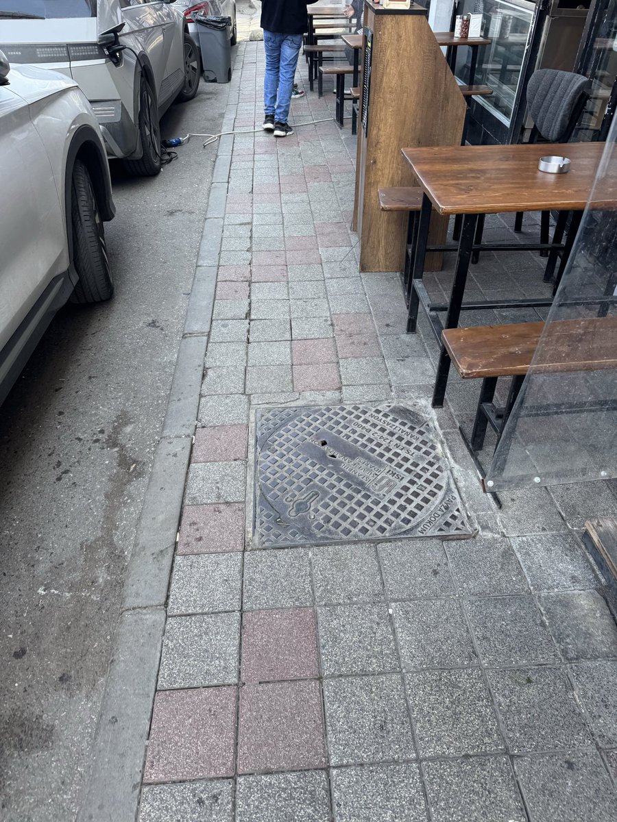 Emekli Albay Kafası tweet media