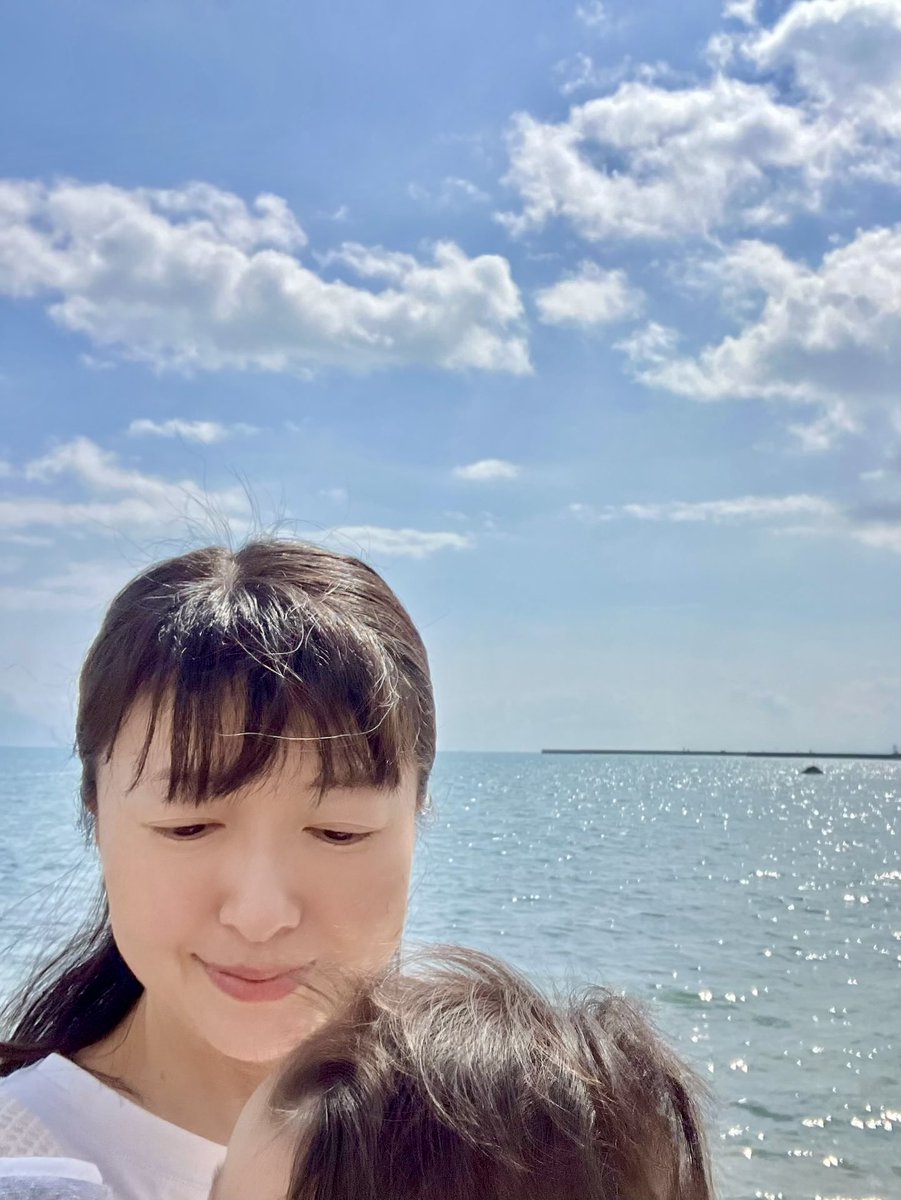 oosacracooo's tweet photo. 我が子を連れて
はじめての帰省⛰️

はじめての飛行機
はじめてのお泊まり
はじめての海！

はじめて尽くしで
たくさん刺激を受けた春だったね🌸

#長崎県 
#島原市 https://t.co/IxqDhfotXp