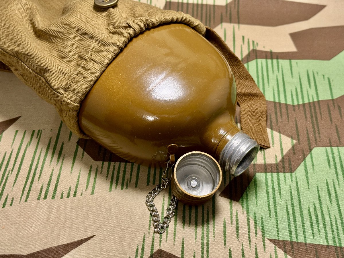 アイヘンバウム ミリタリア tweet media