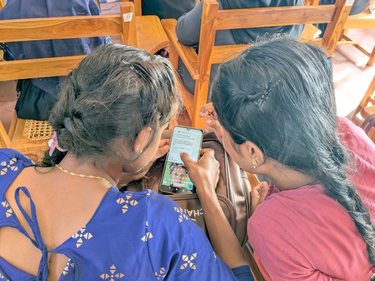 digizenlk's tweet photo. Oddamavadi update 🚀

Our DDI pop-up by digizen engaged marginalized youth, led by Sanoon Moideen &amp; Arzath Areeff. Strong interest in digizen and active use of the DiCi_Hub WhatsApp bot made it impactful.

With Accountability Lab, the journey continues. https://t.co/fZgcJYsMX2