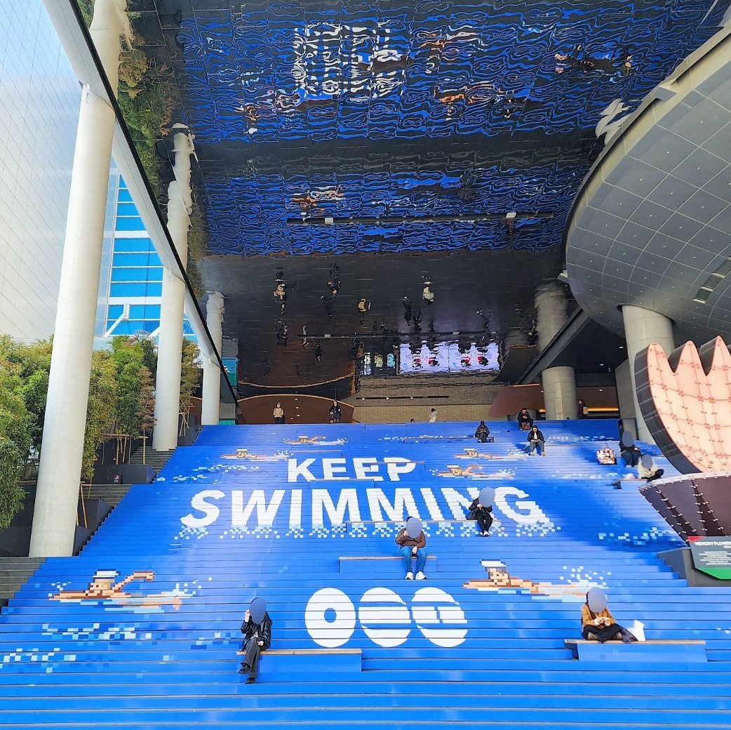 cokodive tweet media